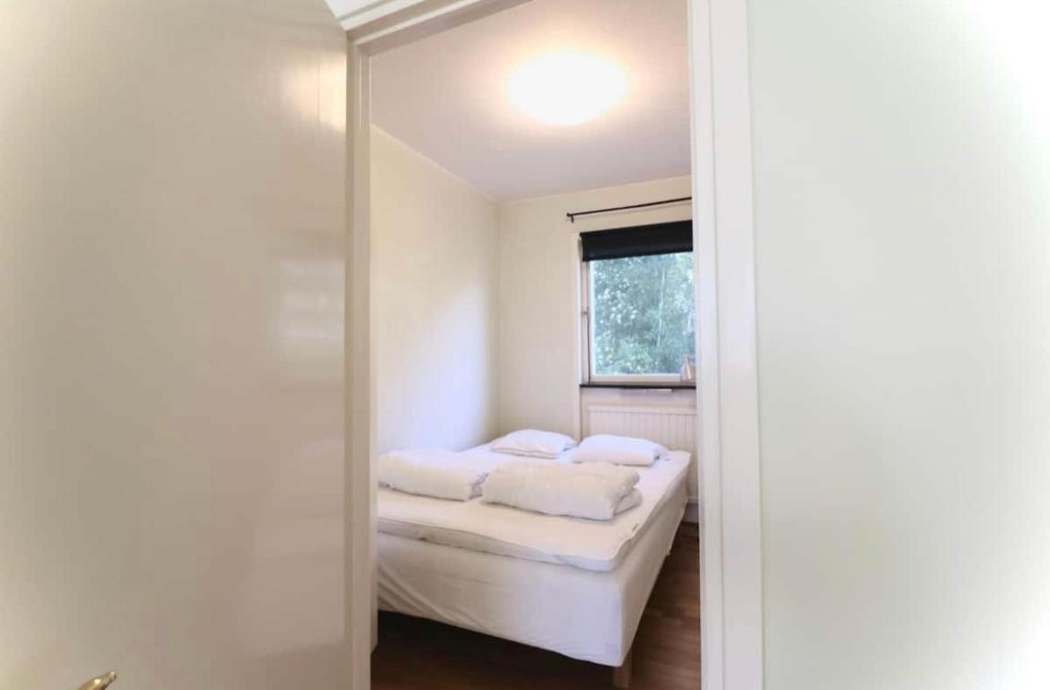 Trivsamma Lagenheter Med Fri Parkering Apartment Стокхолм Екстериор снимка